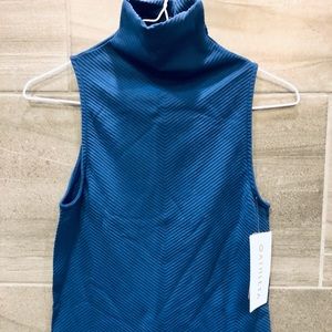 Athleta Mock Neck tank